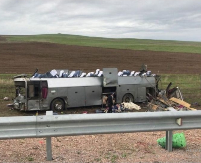 Генконсульство Узбекистана в Алмате сообщило имена жертв ДТП с автобусом