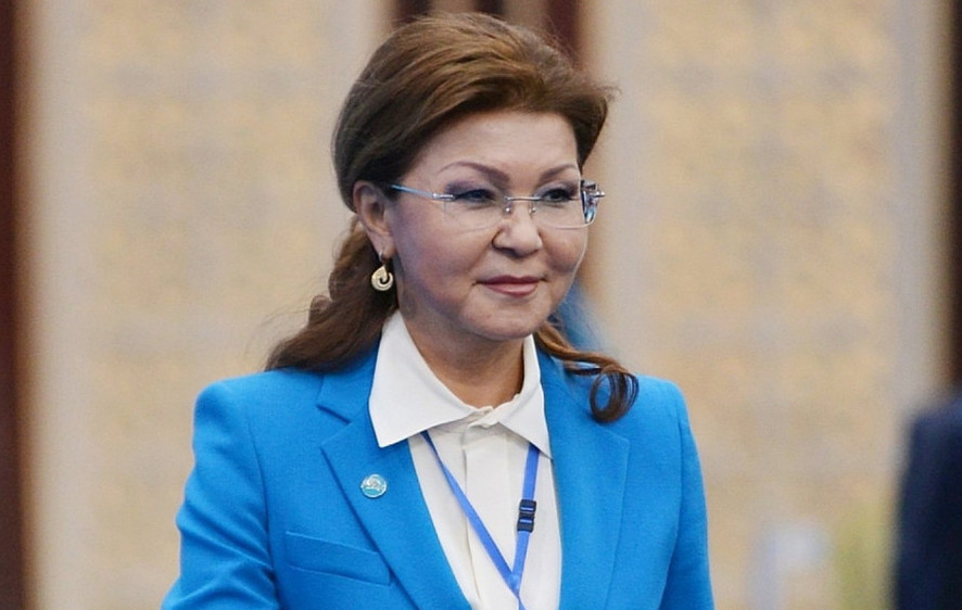 Дарига Назарбаева: В скором времени Казахстан столкнется с большой дырой в бюджете