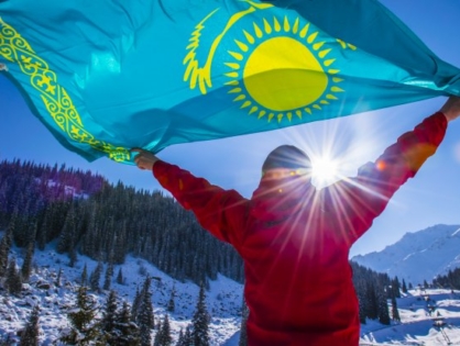 Казахстан выдаст специальные удостоверения этническим казахам по всему миру