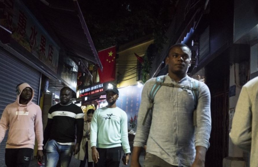 Консульство США в Гуанчжоу сообщило о дискриминации афроамериканцев со стороны властей