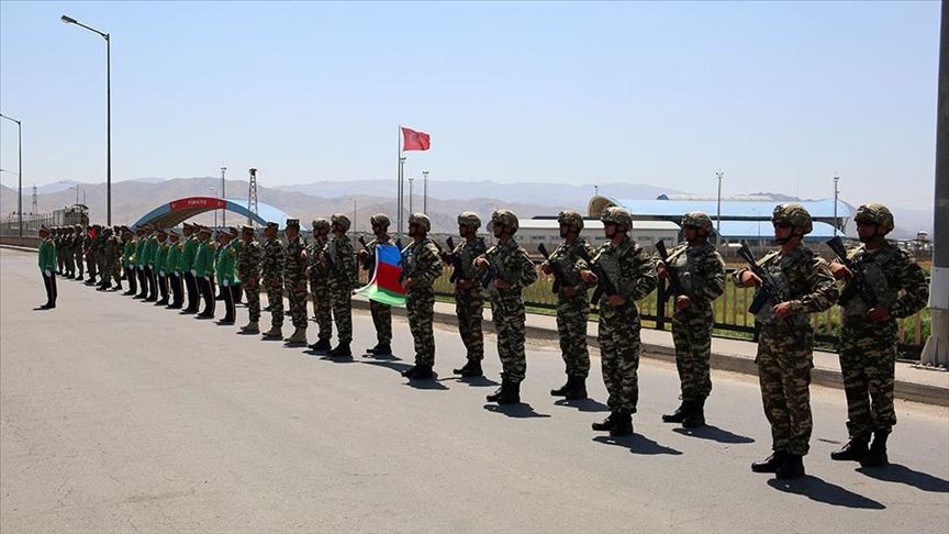 Турецкие военные прибыли на учения в Азербайджан
