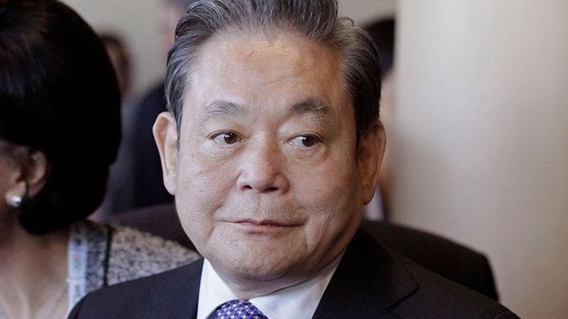 Умер председатель Samsung Ли Гон Хи
