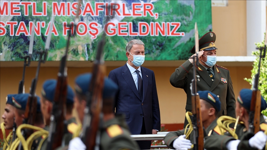 Анкара готова к углублению оборонного сотрудничества с Душанбе