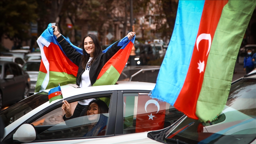 В Азербайджане отмечается День Победы