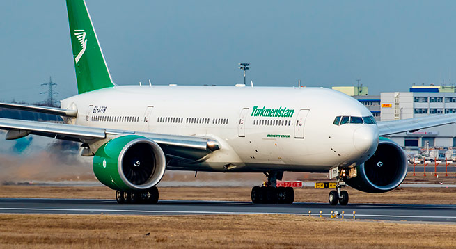Авиакомпания «Туркменистан» доставила на родину 282 туркменских граждан из Украины